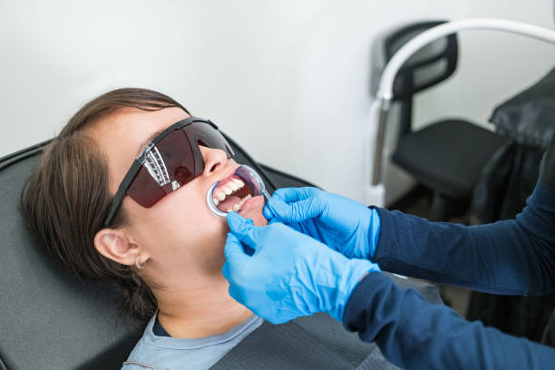 Best Emergency Wisdom Teeth Removal in Home Garden, CA